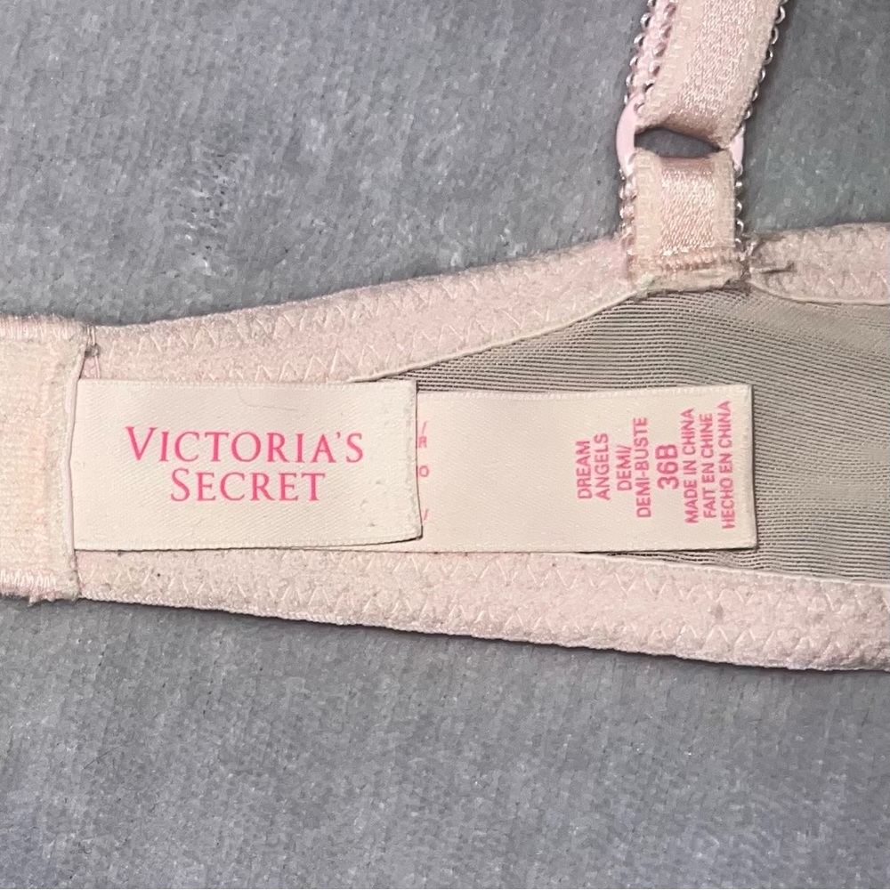 Victoria Secret Dream Angels Demi Bra 36B - Picture 6 of 6